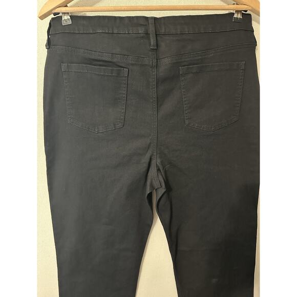 Buffalo David Bitton Black Pants Sz 16/36 Classic Preppy Closet Staple - Picture 16 of 16